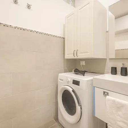 Apartamento Casa Luna - 10 Min From Train Station Venecia